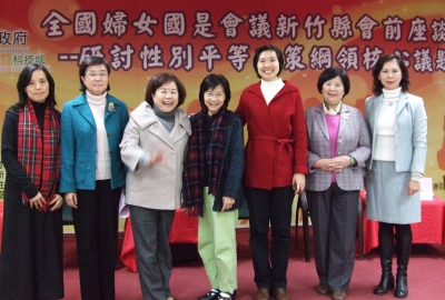 徐欣瑩最後鼓勵更多女性能從政,因為女性占社會人口的一半,而女性對社會的貢獻是有目共睹